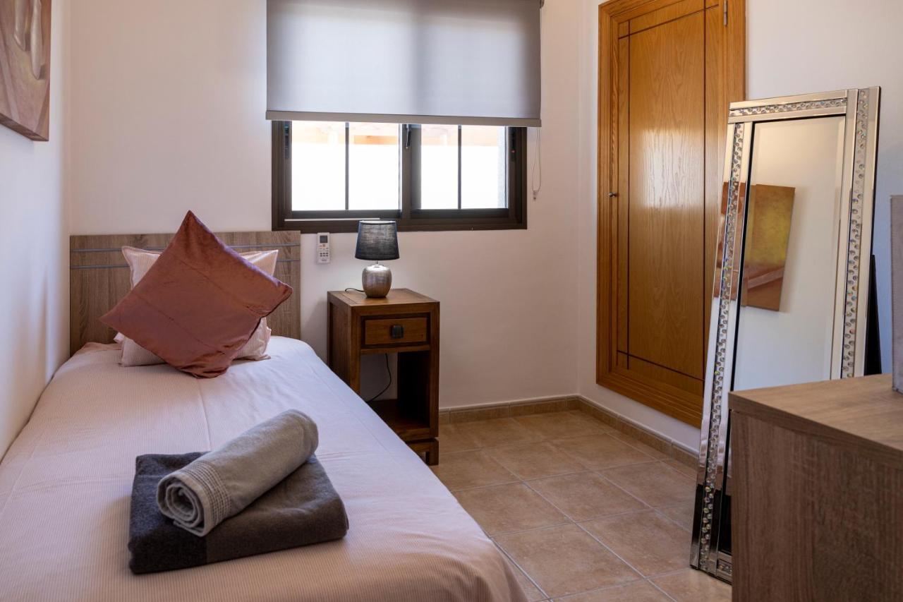 Ideal For Family Holidays, Near Beach And Golf- Casa James La Guirra Extérieur photo